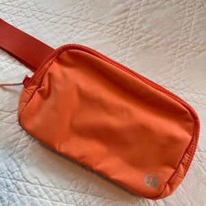 ❤️🍋lululemon Everyday Belt Bag 1L🍋❤️